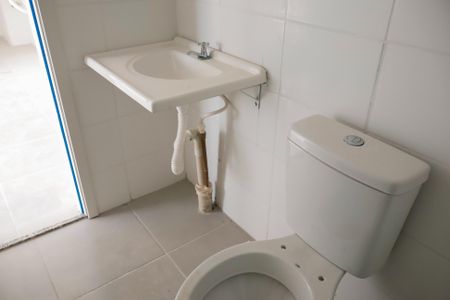 Apartamento para alugar com 45m², 2 quartos e sem vagaBanheiro