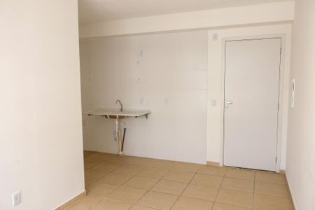 Apartamento para alugar com 45m², 2 quartos e sem vagasala