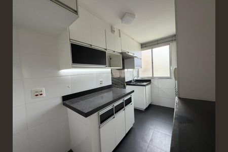Apartamento à venda com 90m², 2 quartos e 1 vagaFoto 01
