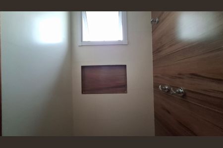 Apartamento à venda com 54m², 2 quartos e 2 vagasBanheiro da Suíte