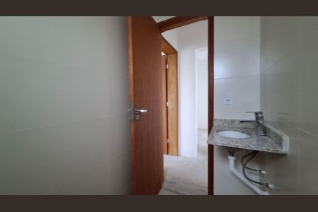 Apartamento à venda com 54m², 2 quartos e 2 vagasBanheiro Social