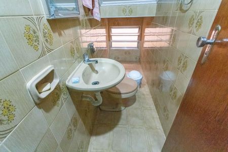 Casa à venda com 186m², 3 quartos e 2 vagasLavabo 