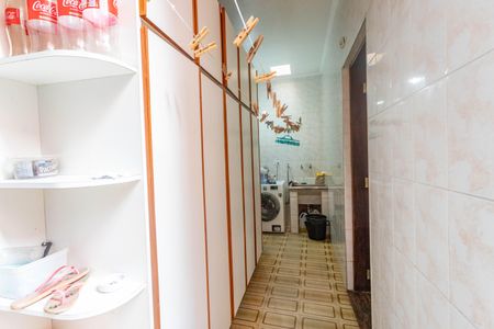 Casa à venda com 186m², 3 quartos e 2 vagasÁrea de serviço 