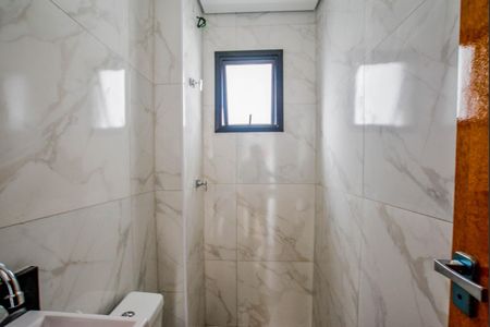 Apartamento à venda com 47m², 2 quartos e 1 vagaBanheiro Social