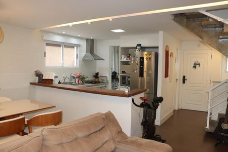 Casa de Condomínio para alugar com 3 quartos, 90m² em Chacaras Jardim Colibri, Cotia