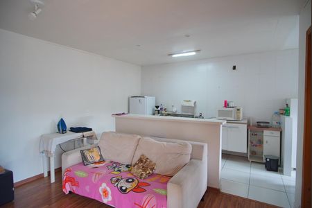 Casa para alugar com 70m², 5 quartos e 3 vagasSala