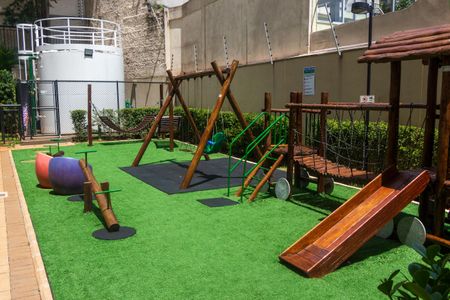 Apartamento para alugar com 35m², 2 quartos e sem vagaÁrea comum - Playground