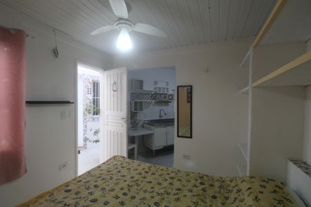 Sala de apartamento para alugar com 1 quarto, 15m² em Jardim Guaiuba, Guarujá