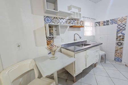 Casa para alugar com 1 quarto, 15m² em Jardim Guaiuba, Guarujá