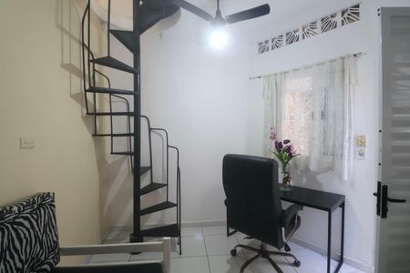 Sala de apartamento para alugar com 1 quarto, 15m² em Jardim Guaiuba, Guarujá