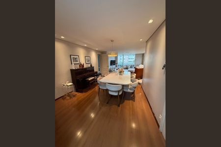 Foto 01 de apartamento à venda com 4 quartos, 150m² em Paraíso do Morumbi, São Paulo