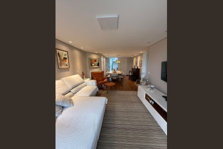 Apartamento à venda com 150m², 4 quartos e 3 vagasFoto 01