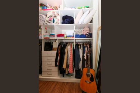 Closet de casa à venda com 2 quartos, 139m² em Nossa Senhora das Gracas, Canoas