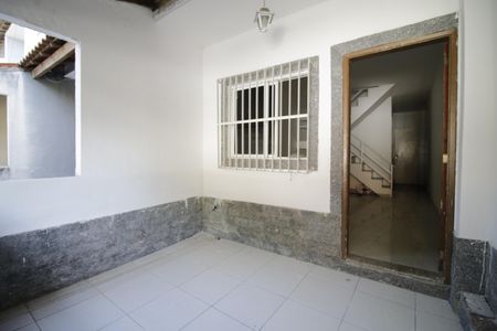 Casa à venda com 89m², 2 quartos e sem vagaVaranda