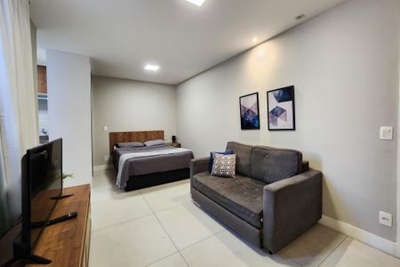 Sala  de kitnet/studio para alugar com 1 quarto, 31m² em Santo Cristo, Rio de Janeiro