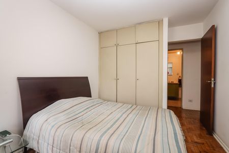 Apartamento à venda com 124m², 3 quartos e 2 vagasQuarto 2