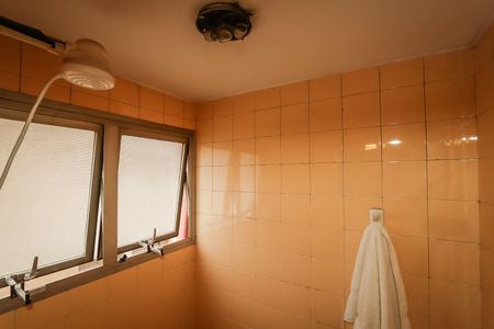 Apartamento à venda com 124m², 3 quartos e 2 vagasBanheiro de Serviço