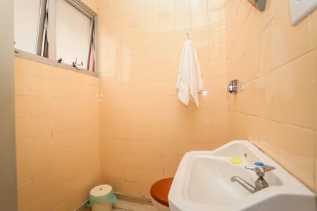 Apartamento à venda com 124m², 3 quartos e 2 vagasBanheiro de Serviço