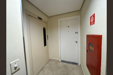 Apartamento à venda com 132m², 3 quartos e 3 vagasHall de serviço