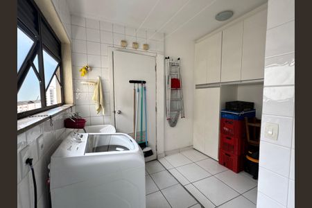 Apartamento à venda com 132m², 3 quartos e 3 vagasÁrea de Serviço