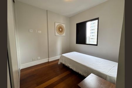 Apartamento à venda com 132m², 3 quartos e 3 vagasQuarto 3