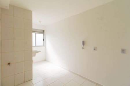 Apartamento para alugar com 48m², 2 quartos e 1 vaga Apartamento para alugar com 48m², 2 quartos e 1 vagaCozinha e Área de Serviço