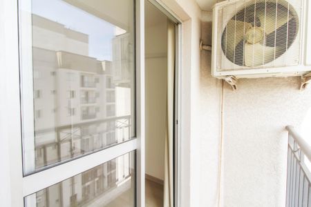 Apartamento para alugar com 48m², 2 quartos e 1 vaga Apartamento para alugar com 48m², 2 quartos e 1 vagaVaranda da Sala