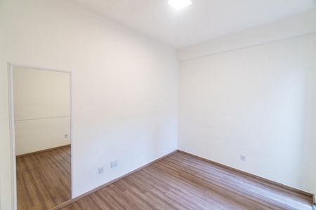 Apartamento à venda com 42m², 1 quarto e sem vagaQuarto