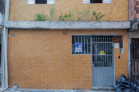 Casa à venda com 50m², 3 quartos e sem vagaFachada