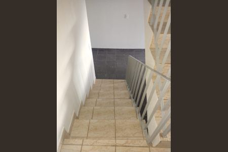 Casa para alugar com 180m², 3 quartos e 4 vagasEscada