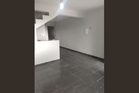 Casa para alugar com 180m², 3 quartos e 4 vagasSala