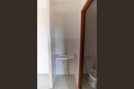 Apartamento para alugar com 47m², 2 quartos e sem vaga Apartamento para alugar com 47m², 2 quartos e sem vagaBanheiro