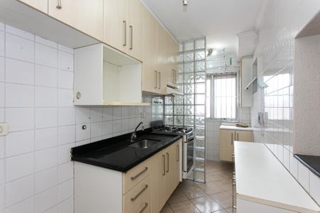 Apartamento à venda com 62m², 3 quartos e 2 vagasCozinha
