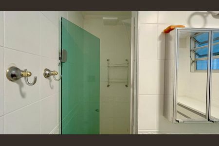 Apartamento para alugar com 87m², 2 quartos e sem vagaBanheiro