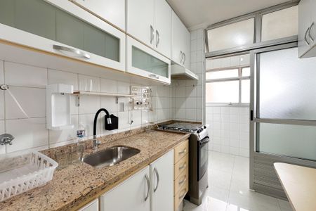 Apartamento para alugar com 69m², 2 quartos e 2 vagas Apartamento para alugar com 69m², 2 quartos e 2 vagasCozinha