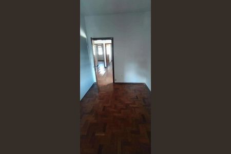 Casa para alugar com 215m², 4 quartos e 2 vagas