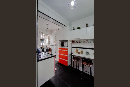 Apartamento à venda com 72m², 2 quartos e 2 vagasCozinha