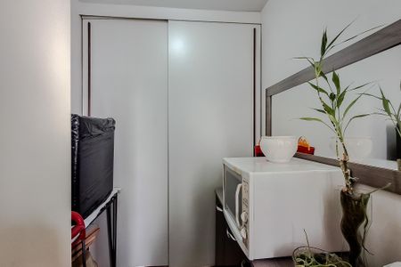 Apartamento à venda com 72m², 2 quartos e 2 vagasQuarto de Serviço