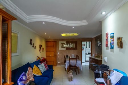 Apartamento à venda com 70m², 3 quartos e 1 vaga Apartamento à venda com 70m², 3 quartos e 1 vagaSala