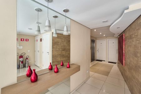 Apartamento à venda com 70m², 3 quartos e 1 vaga Apartamento à venda com 70m², 3 quartos e 1 vagaÁrea Comum