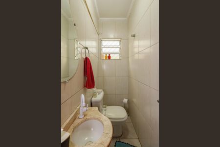 Casa à venda com 136m², 3 quartos e sem vagaLavabo