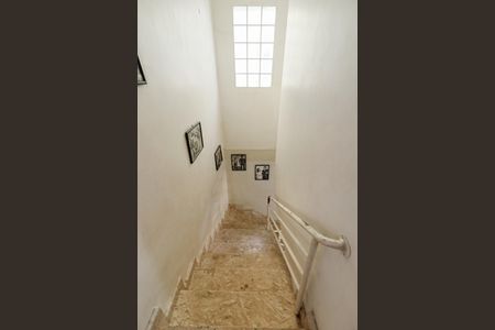 Casa à venda com 136m², 3 quartos e sem vagaEscada