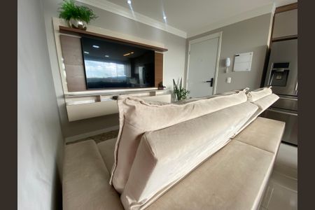 Sala de apartamento para alugar com 2 quartos, 46m² em Parque Industrial Tomas Edson, São Paulo