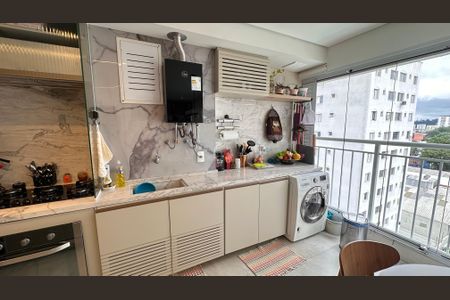Apartamento à venda com 81m², 3 quartos e 1 vagaSala/cozinha