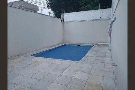 Casa à venda com 150m², 3 quartos e 4 vagasÁrea comum