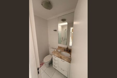 Banheiro de casa à venda com 3 quartos, 150m² em Vila Santana, São Paulo