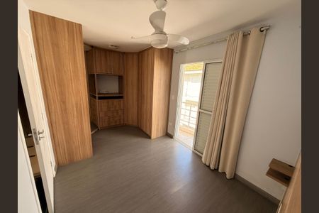 Casa à venda com 150m², 3 quartos e 4 vagasQuarto