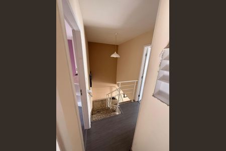 Casa à venda com 150m², 3 quartos e 4 vagasCorredor