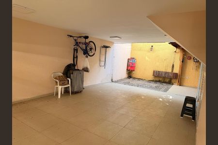 Casa à venda com 150m², 3 quartos e 4 vagasÁrea externa