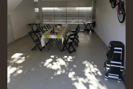 Casa à venda com 150m², 3 quartos e 4 vagasÁrea comum